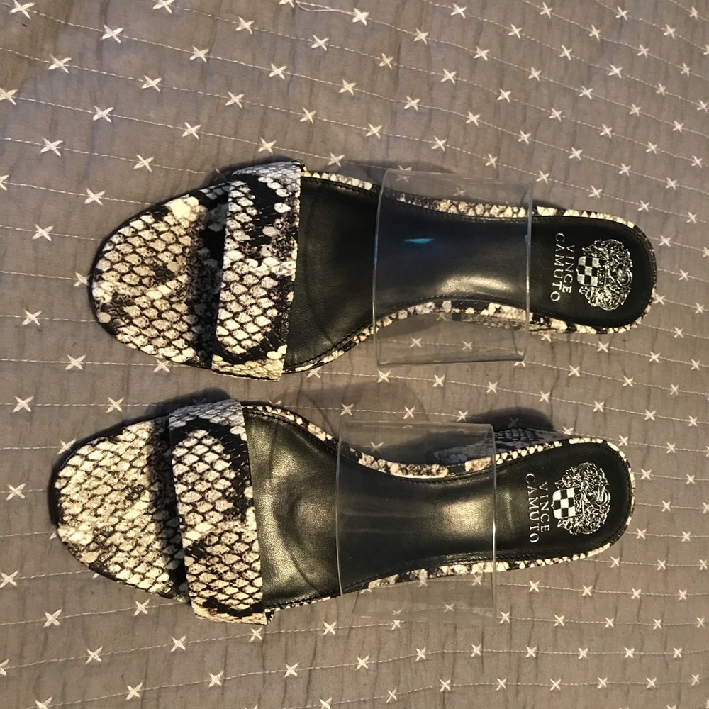 Vince Camuto sandal, NEVER WORN! - Picture 2 of 3